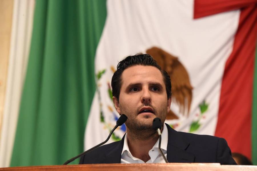 Diputado de la CDMX critica que AMLO no viaje a estados afectados por “Hanna”