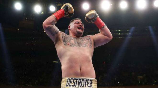 El boxeador Andy Ruiz ha perdido peso y luce irreconocible