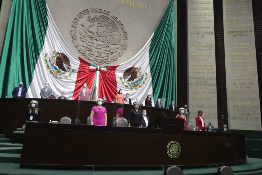 ACUERDAN EXTRAORDINARIO, NEGOCIAN INICIATIVAS DE AMLO