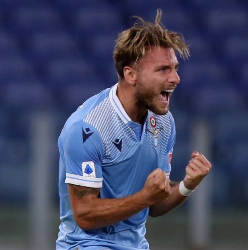 Ciro Immobile anota y se aproxima a la Bota de Oro