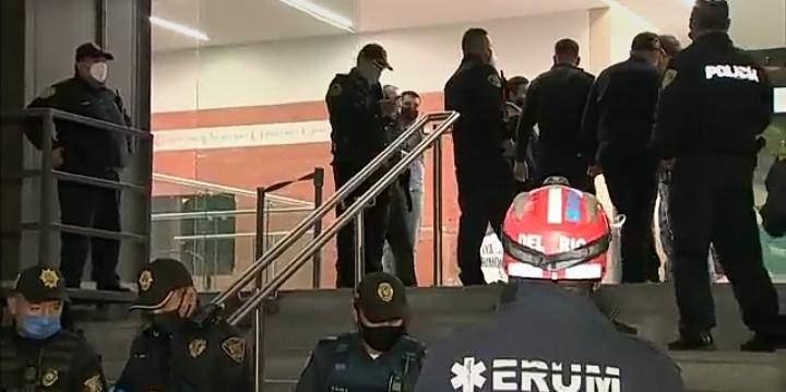 Cinco personas intoxicadas en plaza Punto Maq