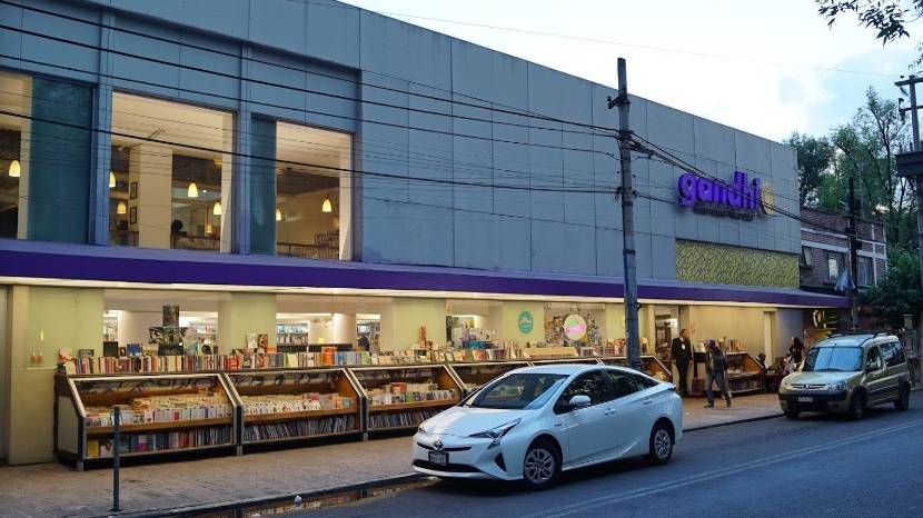 Cerrar&aacute; legendaria librer&iacute;a Gandhi de Miguel &Aacute;ngel de Quevedo