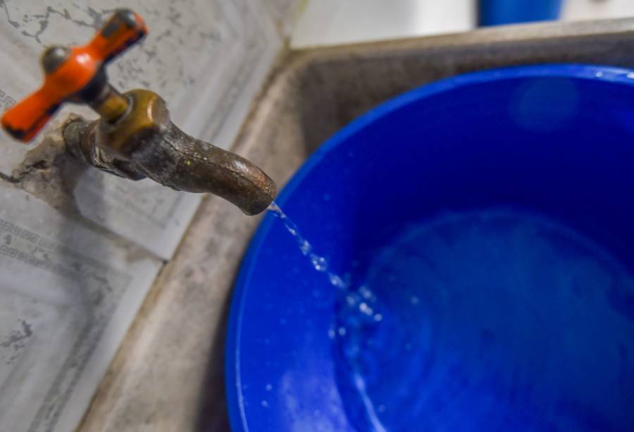 Piden alcaldes garantizar agua en escuelas públicas de CDMX