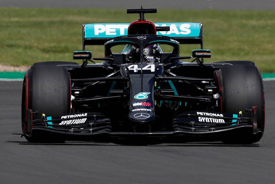 Hamilton logra la pole a domicilio en el GP de Gran Bretaña