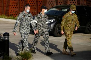 Decretan toque de queda en Melbourne por nueva oleada de Covid-19