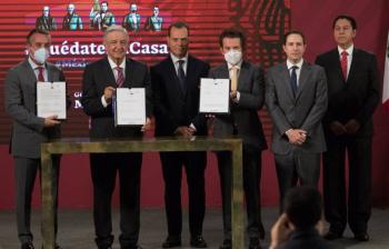 Televisoras se comprometen a llevar clases a todas las comunidades de M&eacute;xico