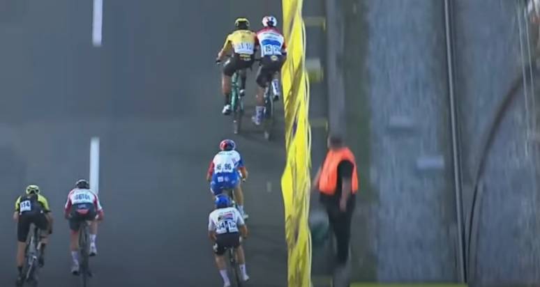 Tour de Polonia termina con ciclista en coma inducido
