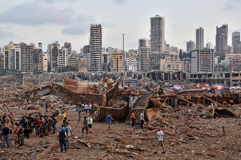 Incrementan a 135 los fallecidos y más de cinco mil heridos en Beirut