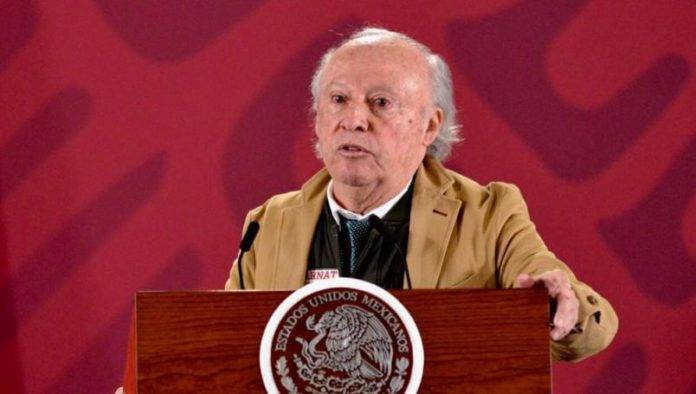 Semarnat exige disculpa a secretario de Agricultura por anteproyecto sobre glifosato