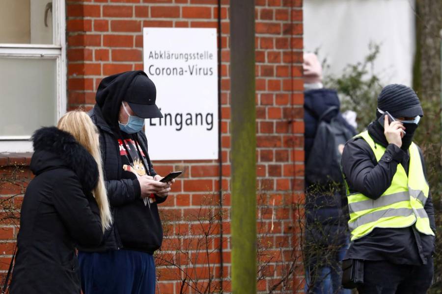 Tras protestas contra confinamiento, Alemania tiene récord de contagios de covid-19