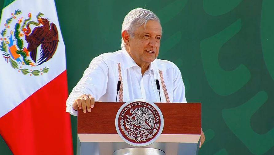 “No soy tapadera de nadie”: AMLO ante acusaciones contra Ana Gabriela Guevara