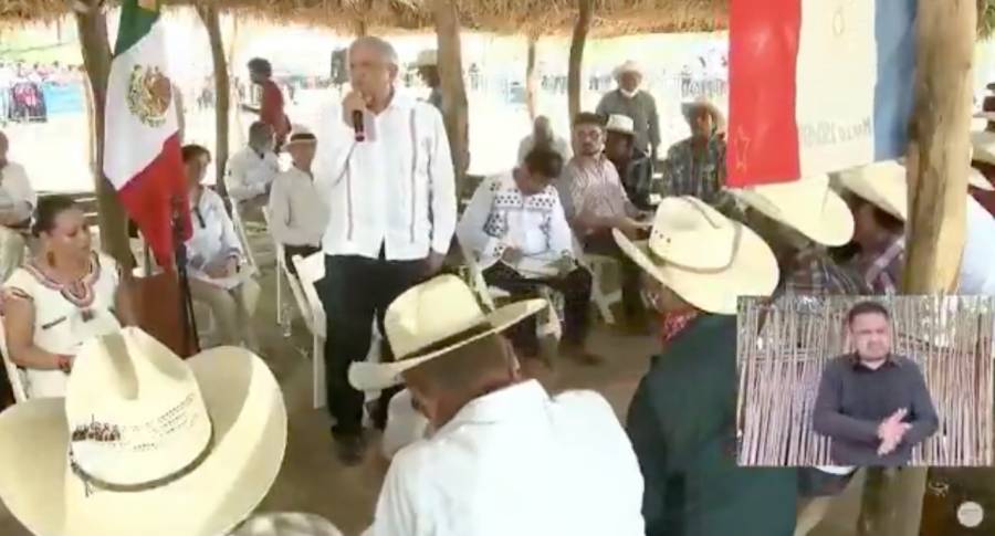 AMLO ofrece a pueblos Yaquis indemnizaci&oacute;n
