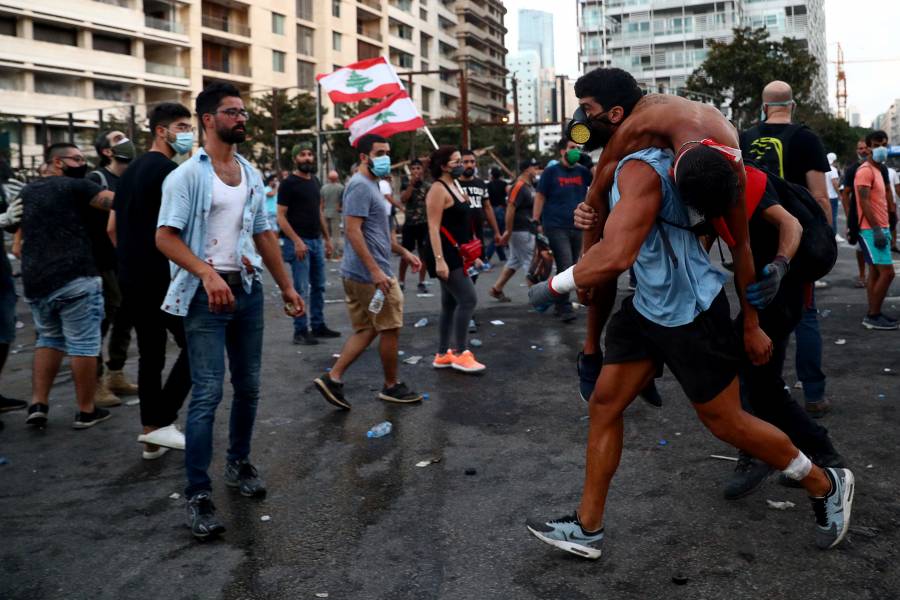 M&aacute;s de 130 heridos dejan protestas en Beirut