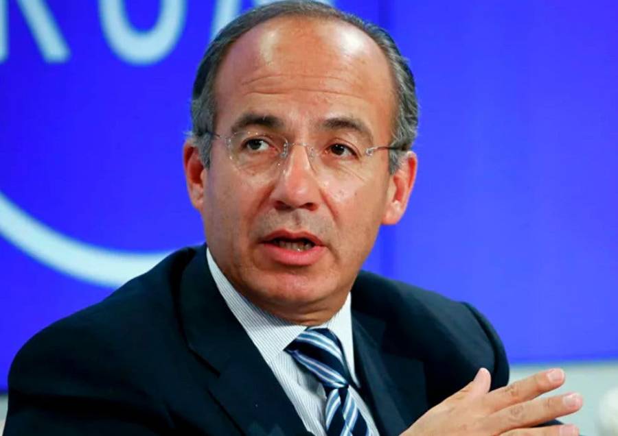 Felipe Calderón en la mira en caso Odebrecht, según Proceso