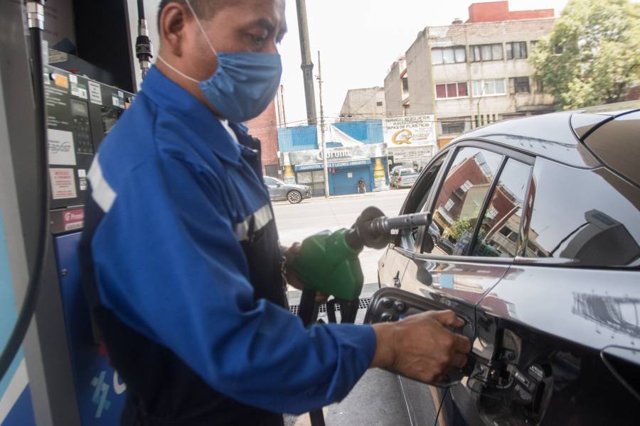 Profeco encuentra pulsadores alterados en gasolineras para no dar litros completos