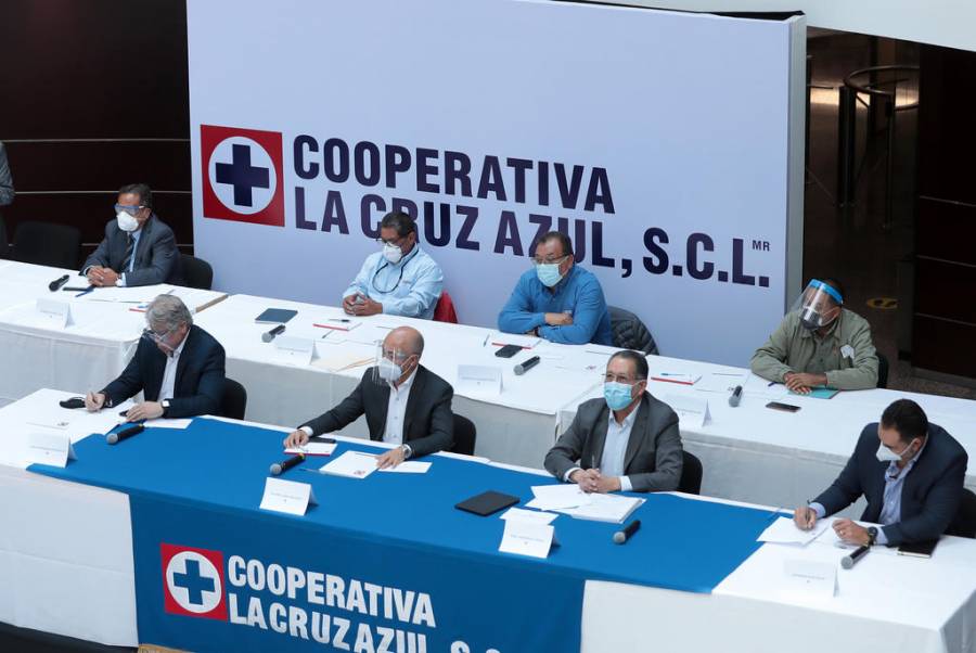 Cooperativistas de Cruz Azul presumen nueva presidencia