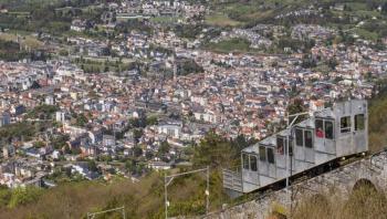 Accidente deja 15 heridos en el funicular de Lourdes, Francia