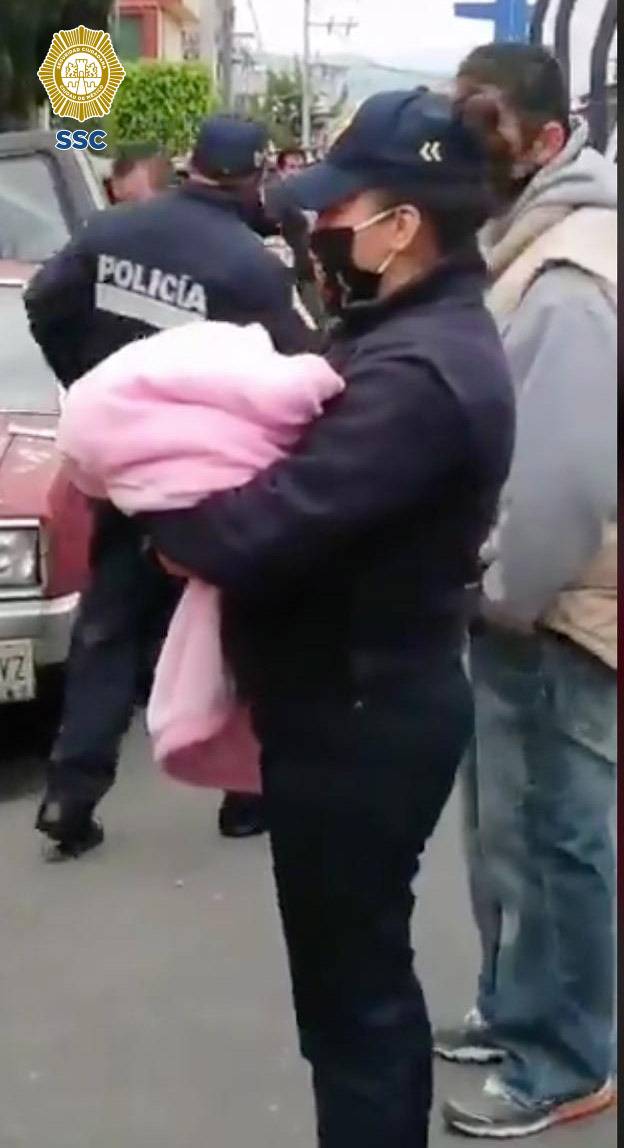 Abandonan a recién nacido en bolsa de basura en Álvaro Obregón