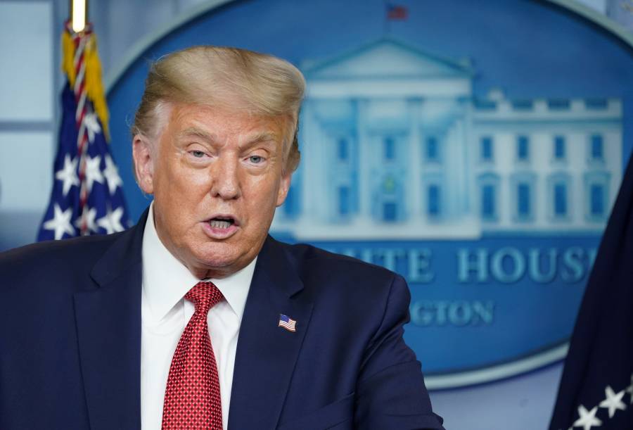 Trump “sorprendido” por elección de Harris como compañera de Biden