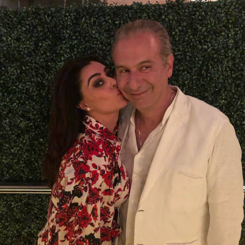 Yadhira Carrillo pide apoyo médico para su esposo Juan Collado