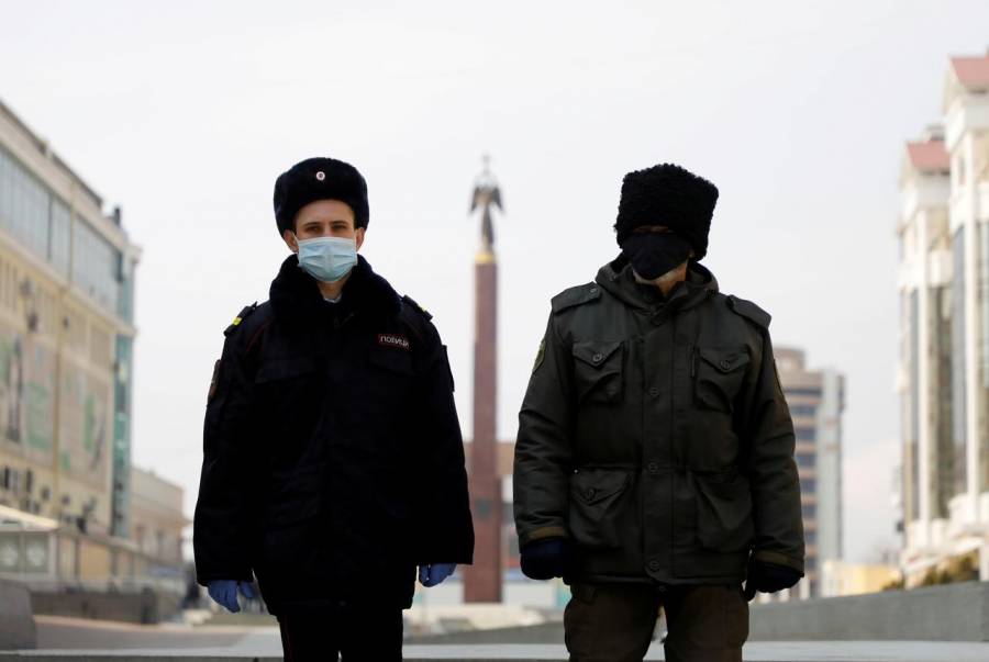 Supera Rusia los 900 mil casos de covid-19
