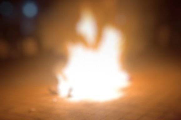 Por rumores linchan a un hombre en Puebla