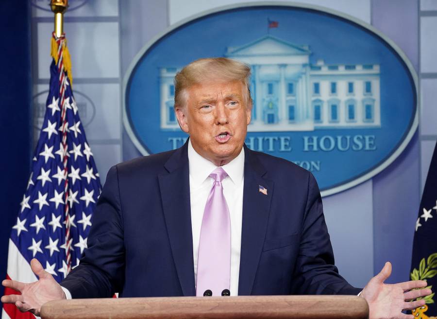 “Estamos muy cerca de la  aprobaci&oacute;n de la vacuna”: Trump