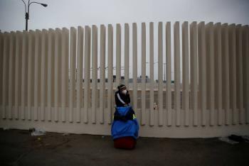 Vizcarra achaca rebrote de COVID-19 en Per&uacute; al “exceso de confianza”