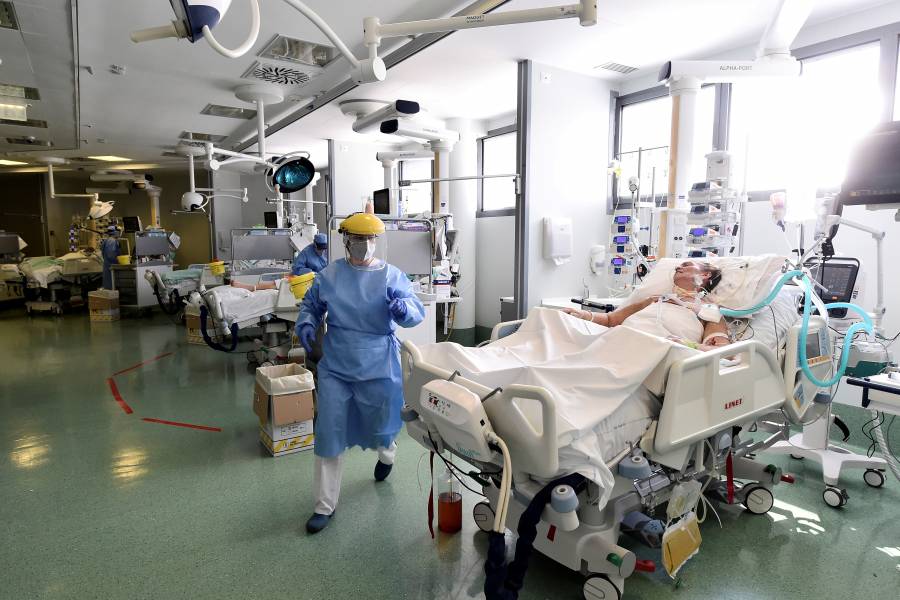 Italia sufre importante repunte de casos de COVID-19
