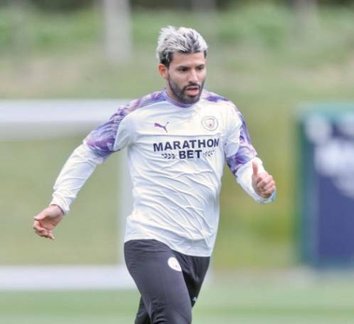Aguero se pierde el duelo entre el Manchester City vs Lyon
