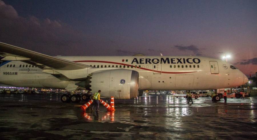 AICM suspende vuelos por fuertes lluvias