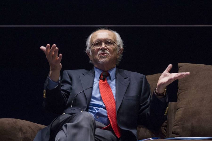 Mario Molina llama a AMLO usar cubrebocas para dar el ejemplo