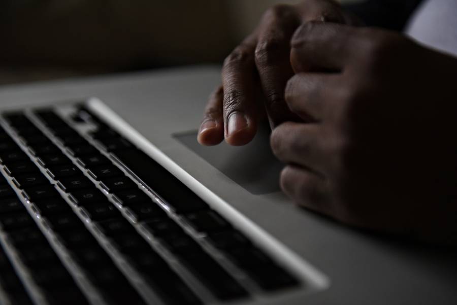 IPN otorgará más de 3 mil computadoras a alumnos y profesores para clases en línea