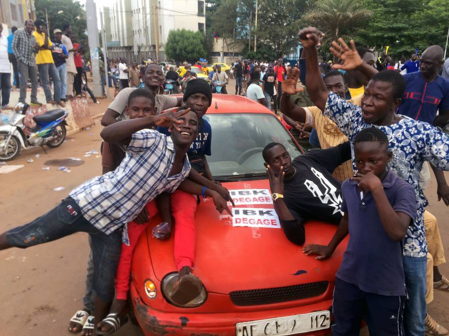 Militares dan golpe de estado en Bamako