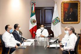 Pol&iacute;tica, corrupci&oacute;n y algo mas