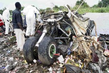 Avi&oacute;n se estrella en Sud&aacute;n del Sur; reportan siete personas fallecidas