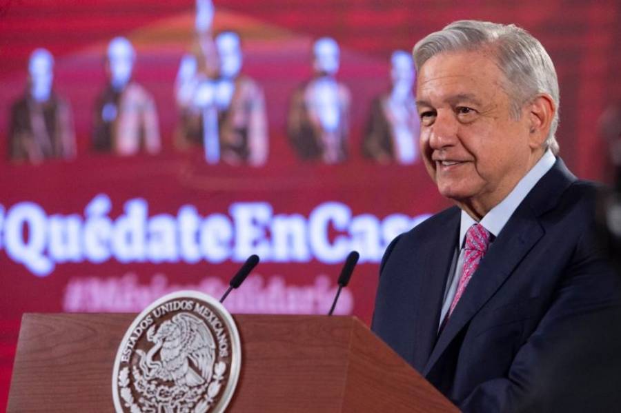 AMLO afirma que contagios y fallecidos por Covid-19 van cediendo