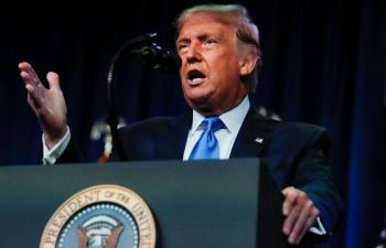 Trump asegura que los dem&oacute;cratas solo ganar&iacute;an elecci&oacute;n haciendo “trampa”