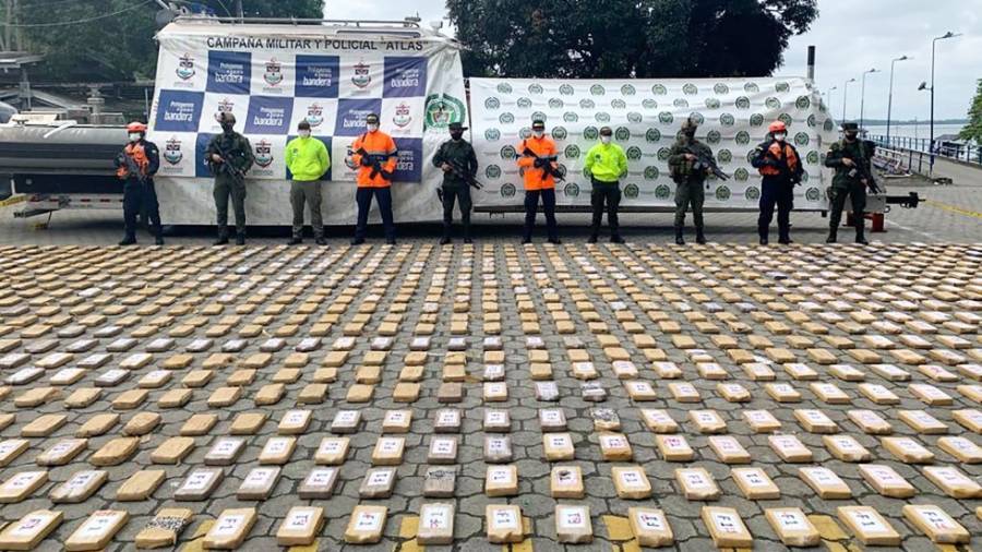 Incautan en Colombia m&aacute;s de una tonelada de coca&iacute;na para el CJNG
