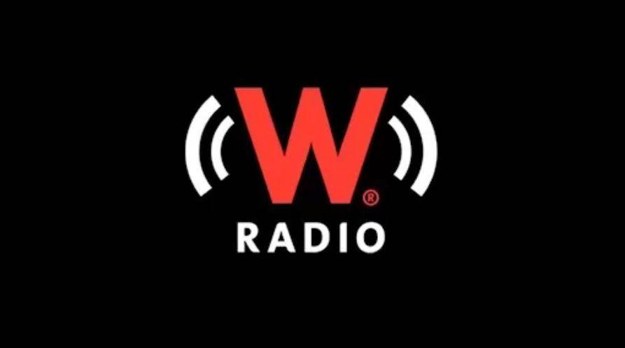 Reportan toma por la fuerza de instalaciones de W Radio