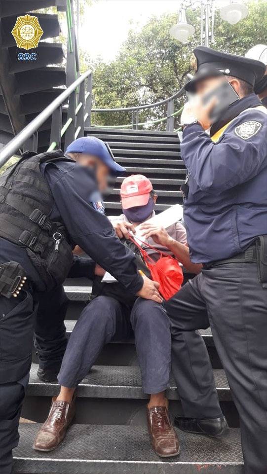 Policías de CDMX evitan suicidio de hombre en Xochimilco