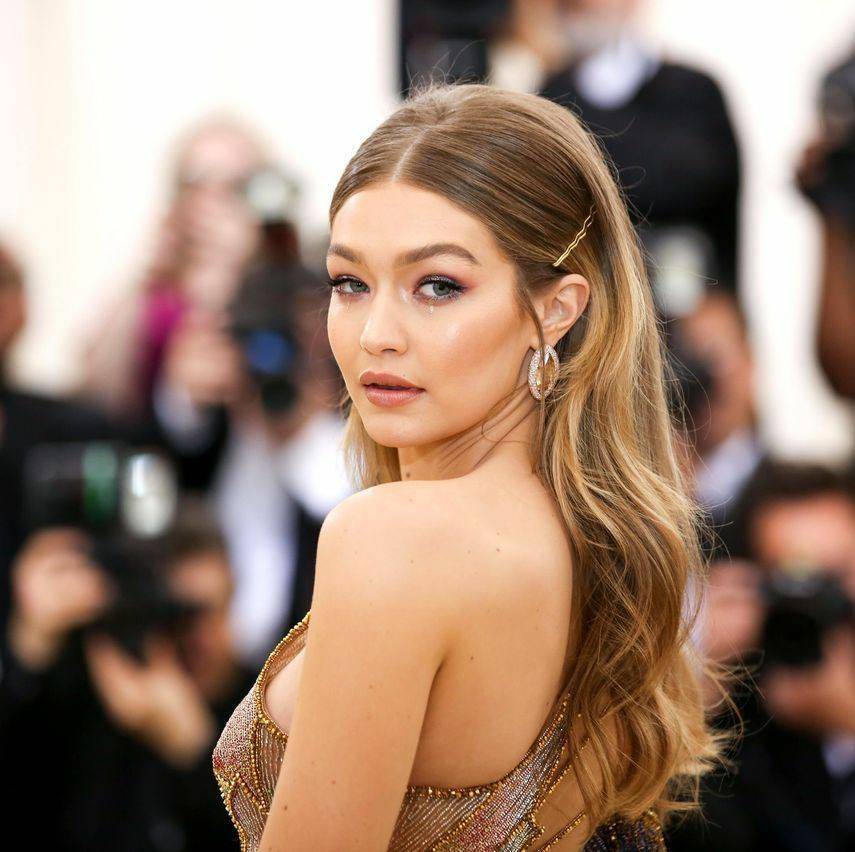 Gigi Hadid presume su embarazo en Instagram