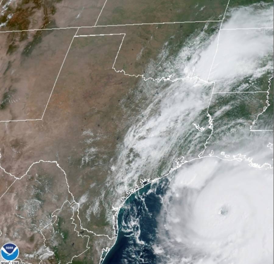 Advierten gran inundación en Texas y Luisiana por huracán “Laura”