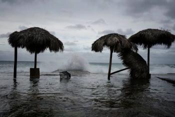 “Laura” se fortalecer&aacute; a hurac&aacute;n de categor&iacute;a 4 a lo largo del d&iacute;a