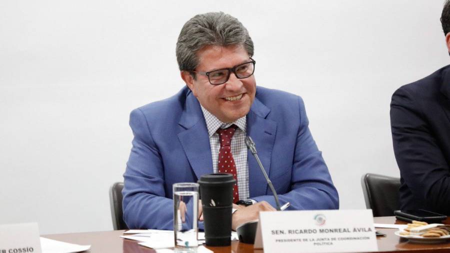 Monreal: “Aunque Senado apruebe enjuiciamiento a ex presidentes, depende de SCJN”