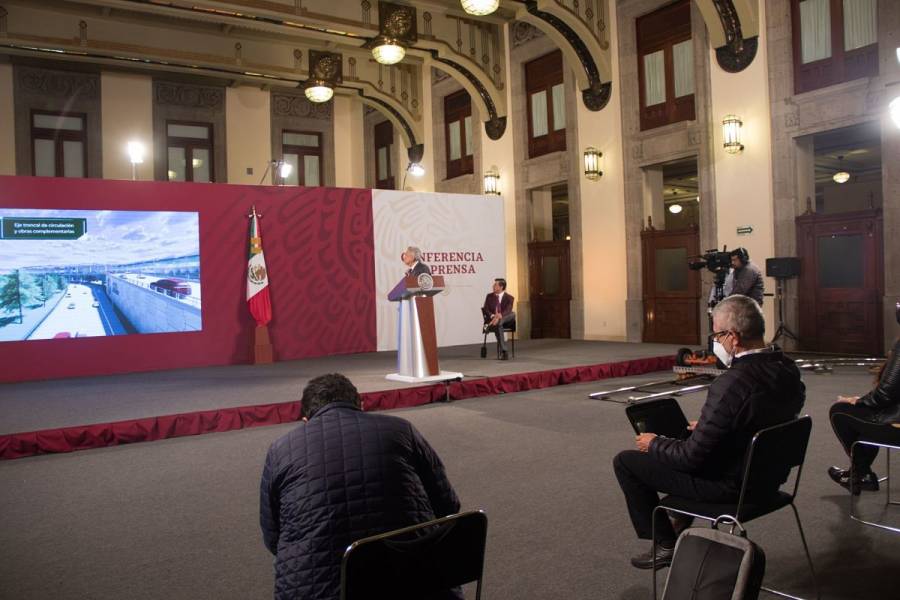 Aún hay “bandidaje oficial”, reconoce AMLO