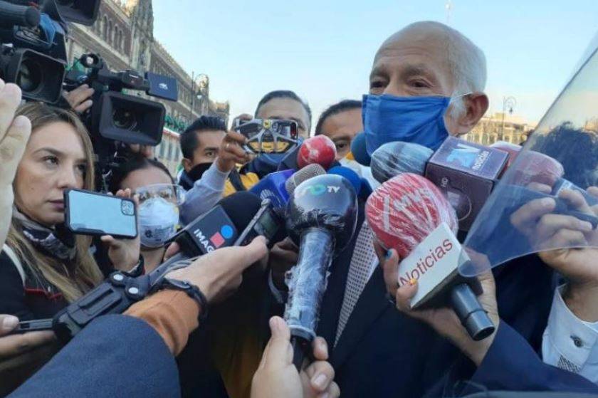 Arriban invitados a Segundo Informe AMLO a Palacio Nacional