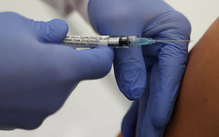 OMS alerta sobre los riegos por uso prematuro de vacuna contra Covid-19
