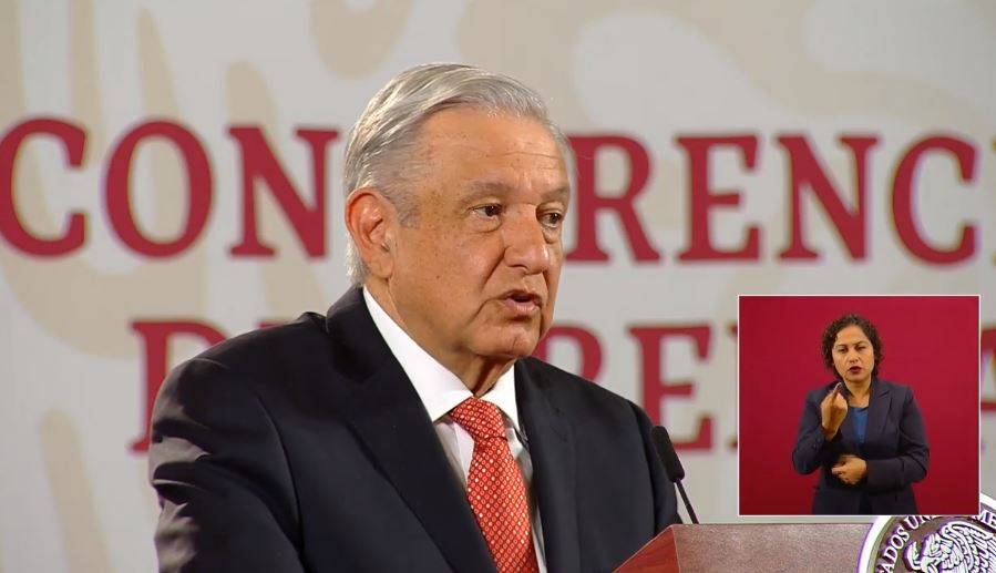 Secretario de Medio Ambiente renunció por problemas de salud por estrés, informa AMLO