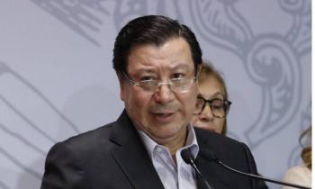 Dictan prisi&oacute;n preventiva en a ex rector de la UAEH y tres colaboradores